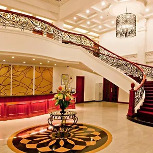 **** Hotel Lewis Grand Philippines